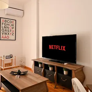 verificați disponibilitatea